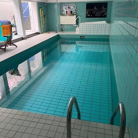 Villa Casa Blanca Mit Privatem Schwimmbad 26 Grad Und Sauna ดุยส์บูร์ก ภายนอก รูปภาพ