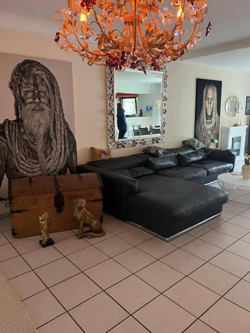 Villa Casa Blanca Mit Privatem Schwimmbad 26 Grad Und Sauna ดุยส์บูร์ก ภายนอก รูปภาพ