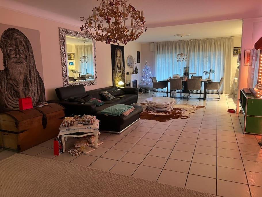Villa Casa Blanca Mit Privatem Schwimmbad 26 Grad Und Sauna ดุยส์บูร์ก ภายนอก รูปภาพ